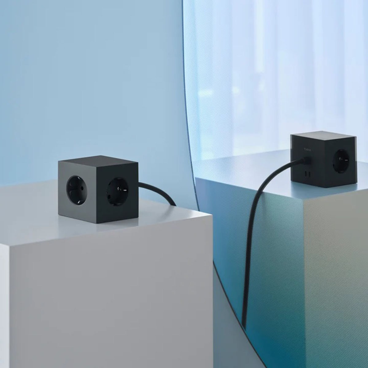 Regleta eléctrica cuadrada SQ1 con cable 1,8 m 30W Dual 3 Tomas Schuko + 2 USB-C Stockholm Black-4