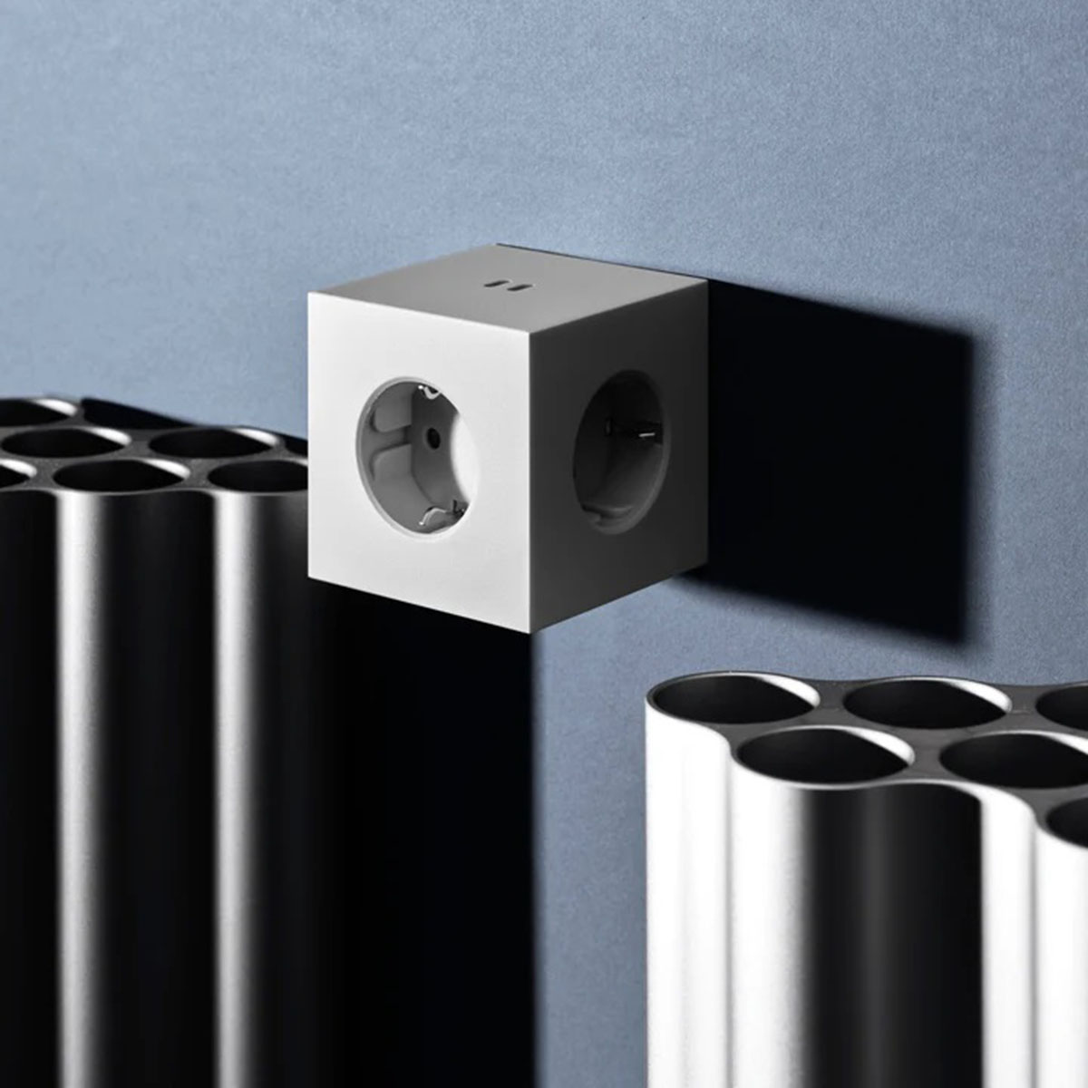 Regleta eléctrica cuadrada SQ1 a pared 30W Dual 3 Tomas Schuko + 2 USB-C Gotland Gray-5