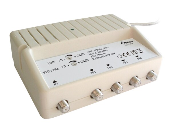 Imagen 0 de Amplificador uso interior 4 salidas con adaptador