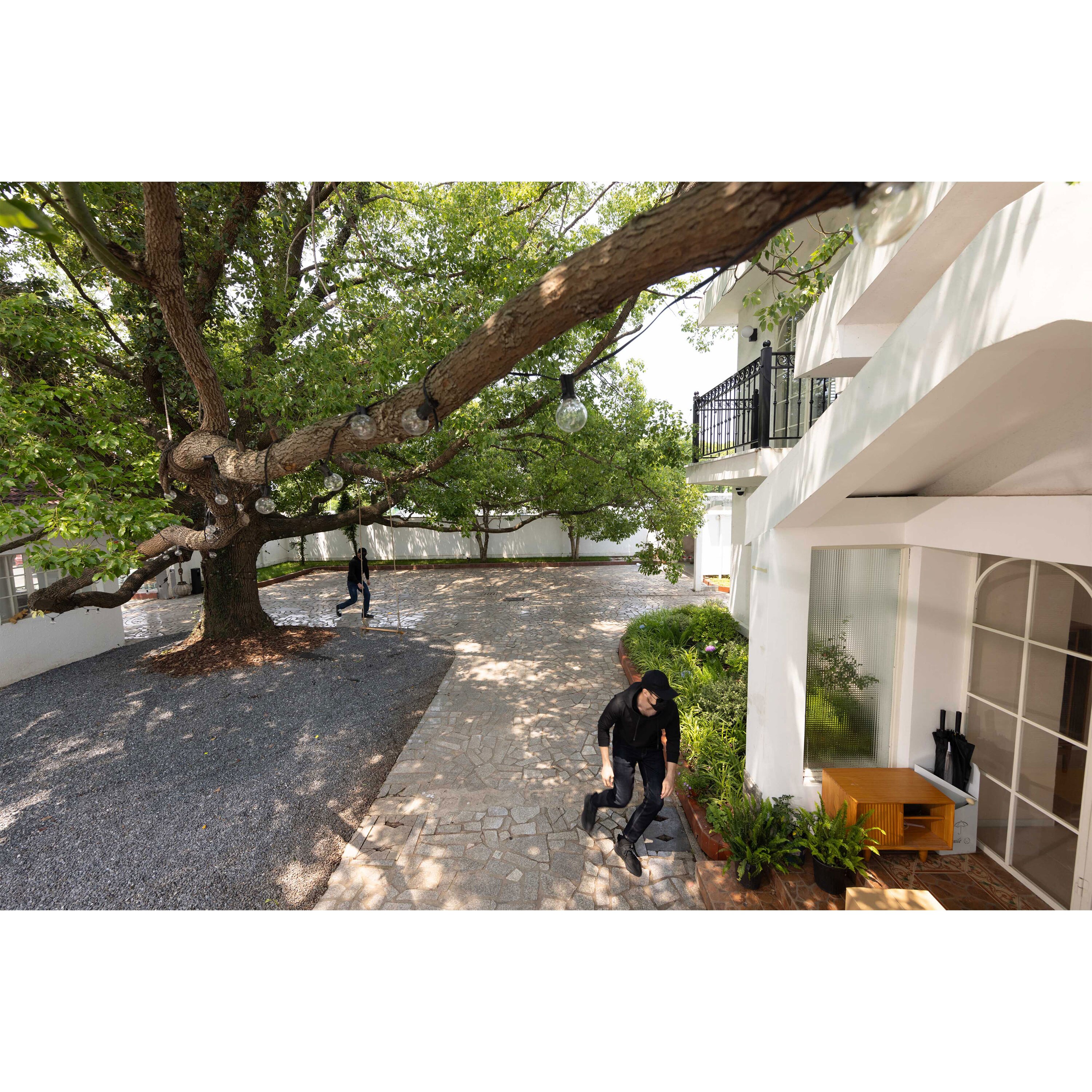 Cámara exterior Ezviz  360 H80F Blanco-15