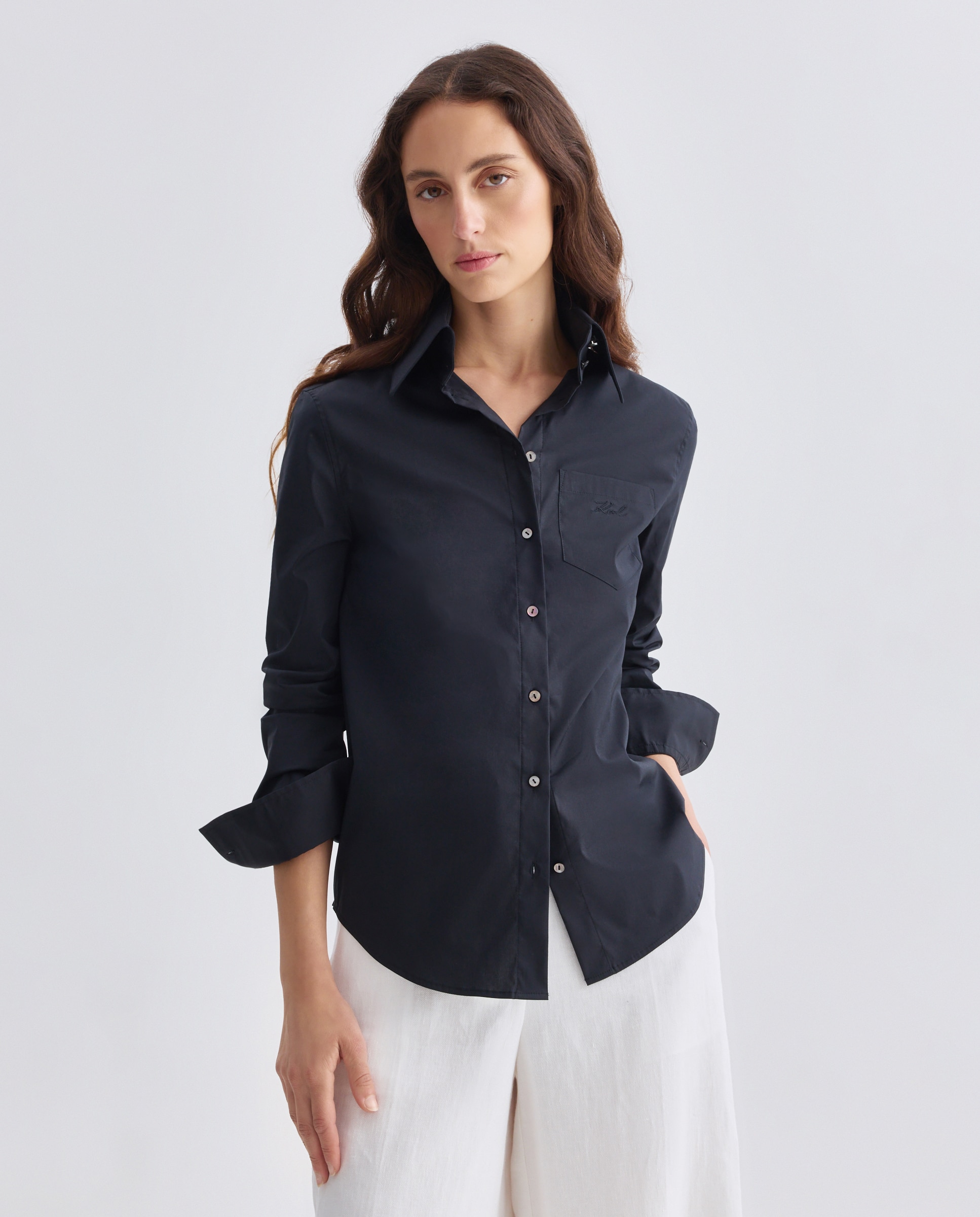 Imagen 0 de Blusa de mujer popelín KL logo Negro