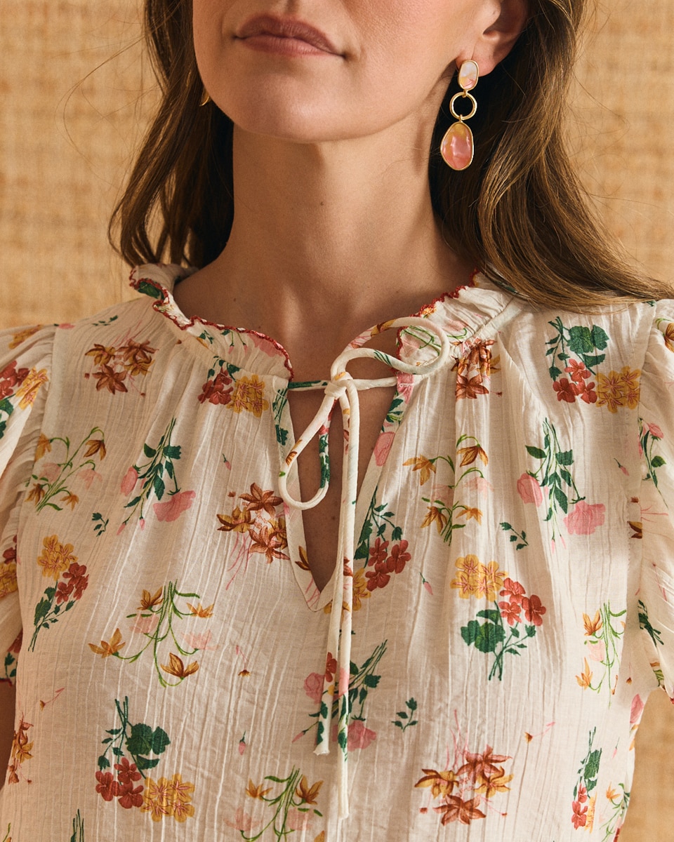 Camisa com Estampado Floral Cru-3