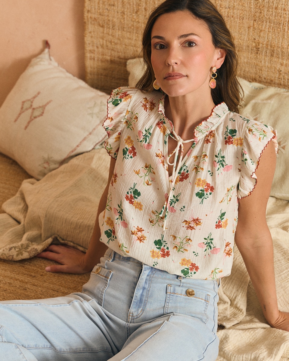 Camisa com Estampado Floral Cru-4