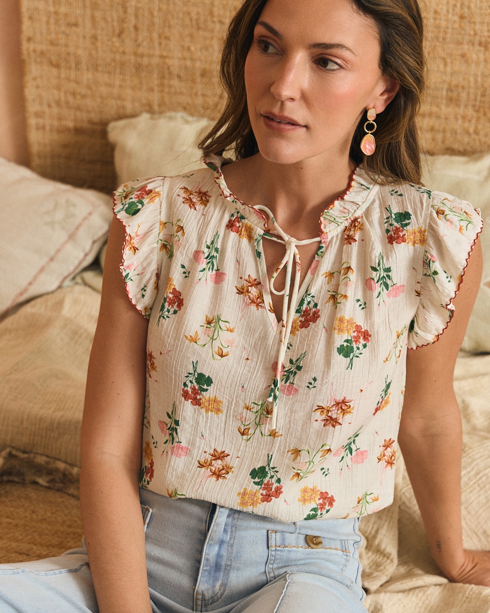 Camisa com Estampado Floral Cru-6