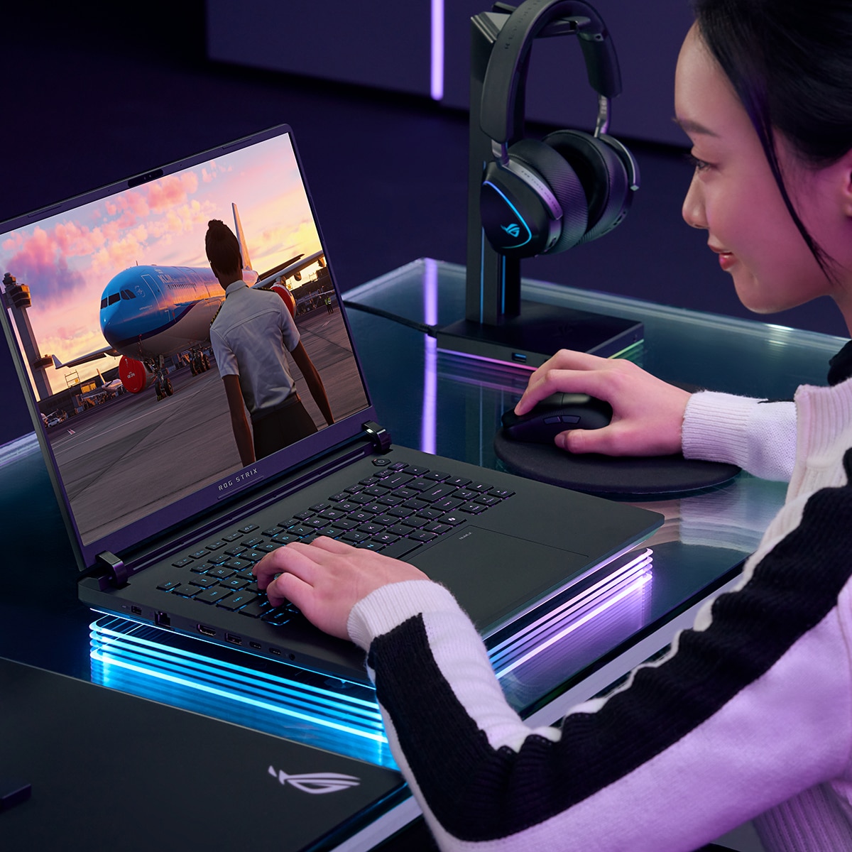 Portátil Gaming ASUS ROG Strix SCAR 18 G835LX-SA094W, Intel Core Ultra 9-275HX, 64GB, 1TB SSD+1TB SSD, Nvidia GeForce RTX 5090 24GB, 18", W11 Negro-12