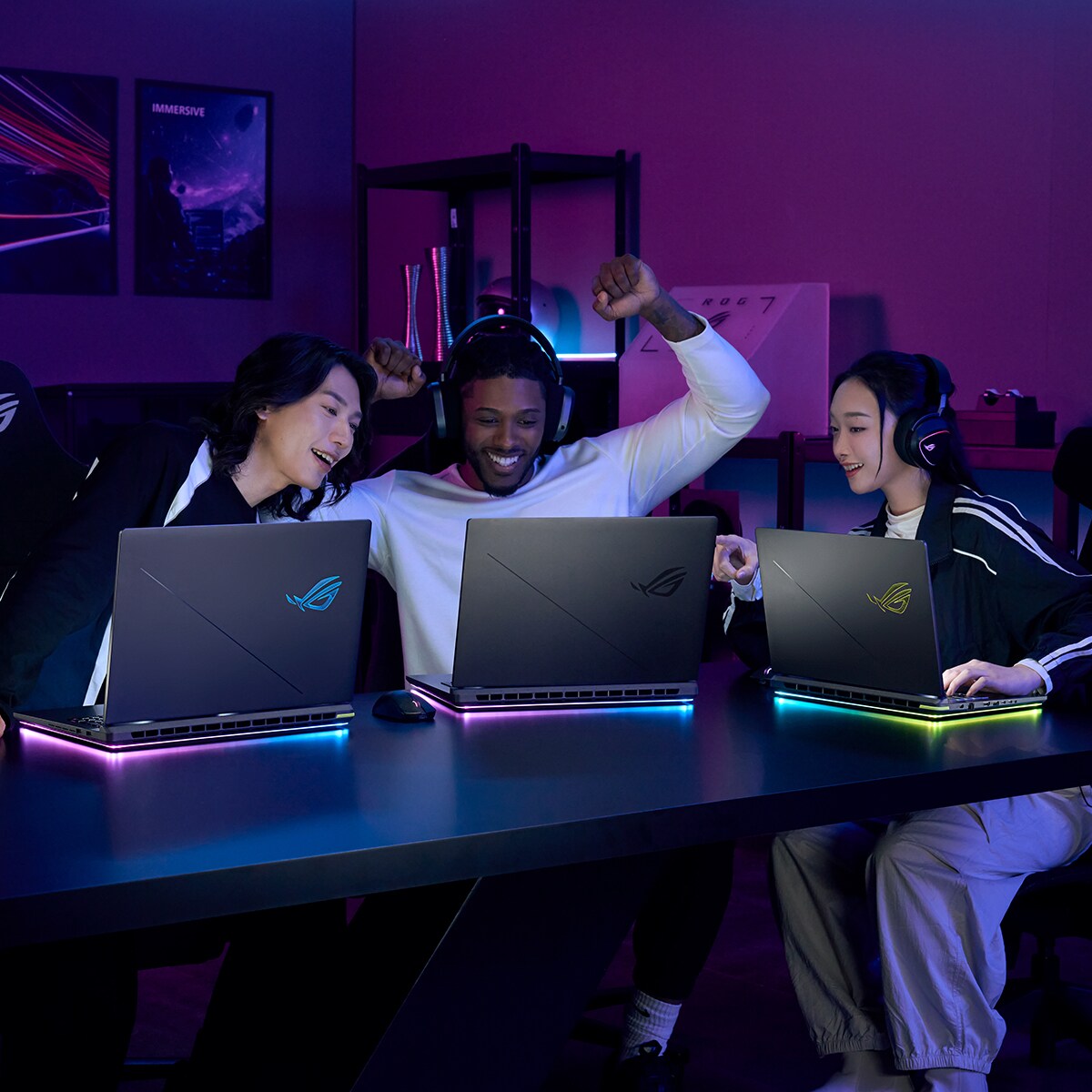 Portatil Gaming ASUS ROG Strix G16 G615LW-S5003, Intel Core Ultra 9 275HX, 32GB, 1TB SSD, Nvidia GeForce RTX 5080 16GB, 16", Sin SO Gray-8