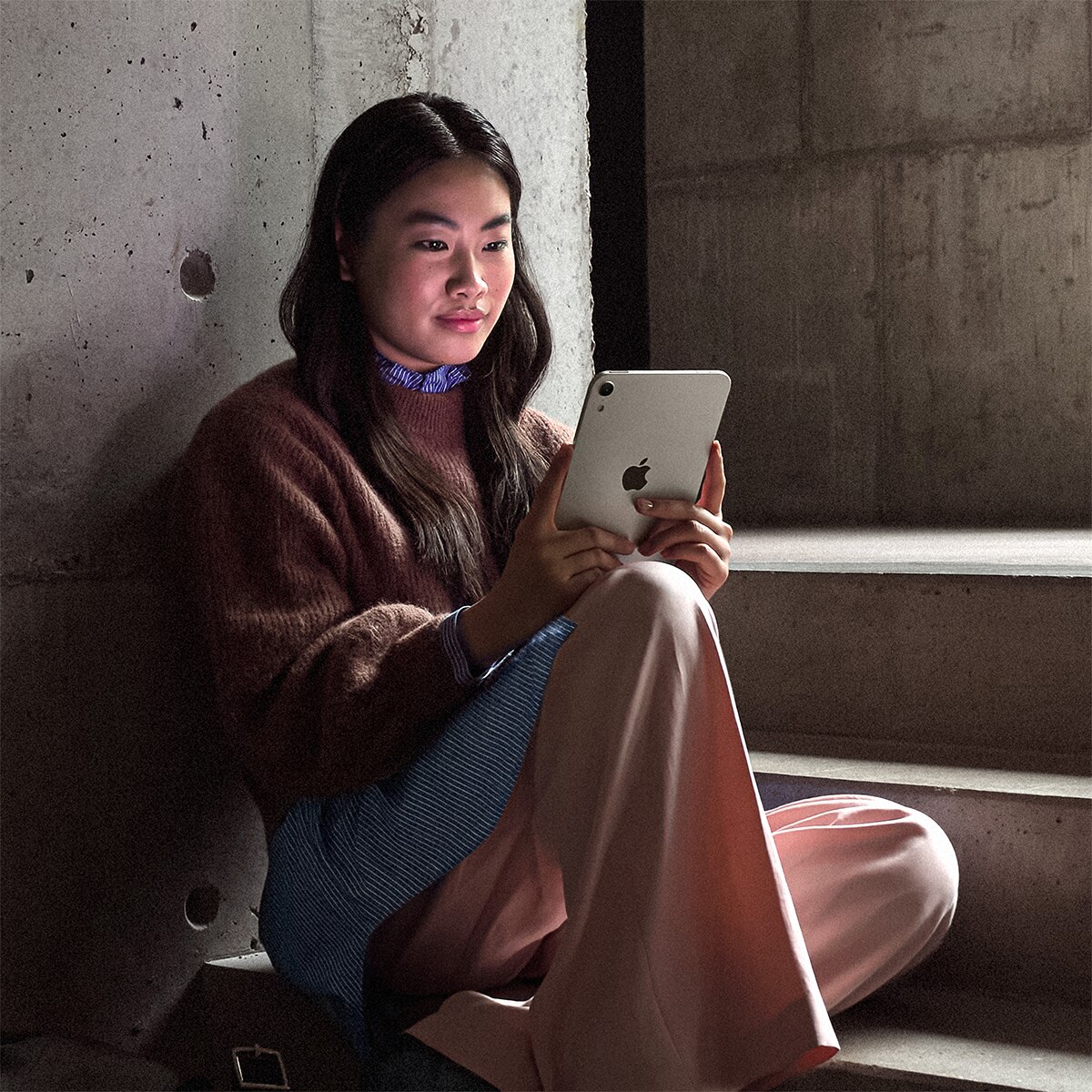 Imagen 10 de Apple iPad mini 8,5" (2026) A20 Pro, Wi-Fi + Cellular - Blanco estrella Vidrio nanotexturizado 256 GB Blanco estrella Vidrio nanotexturizado