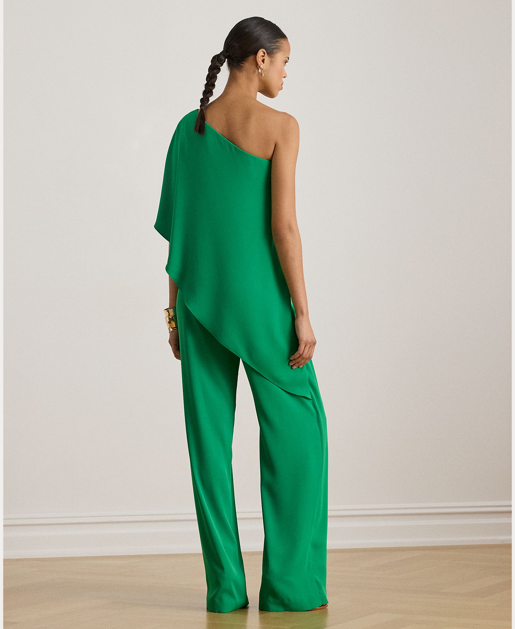 Macacão de Georgette Assimétrico com Capa Esmeralda-3