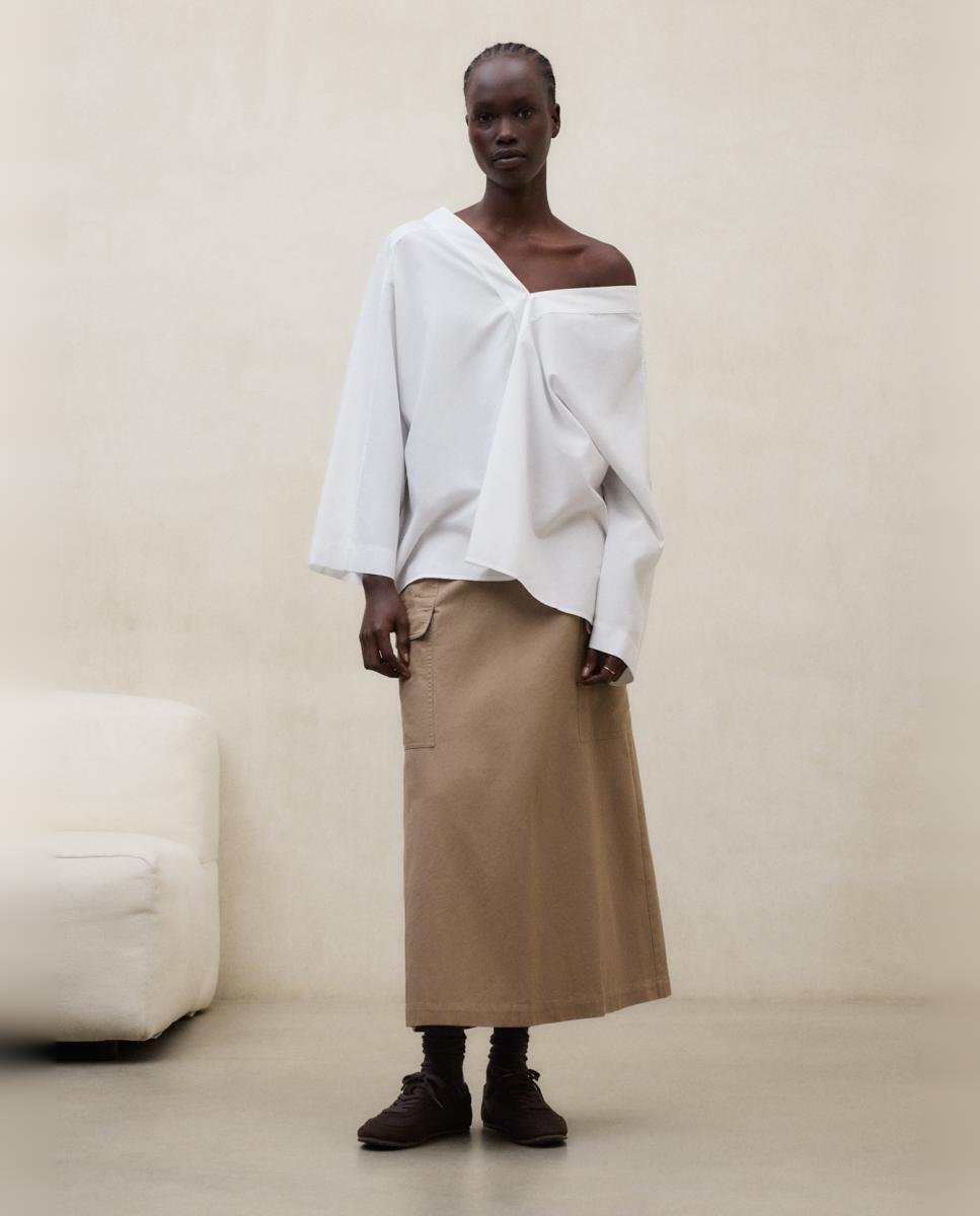 Ecoalf - Camisa de mujer con diseño slip-on y aberturas laterales.