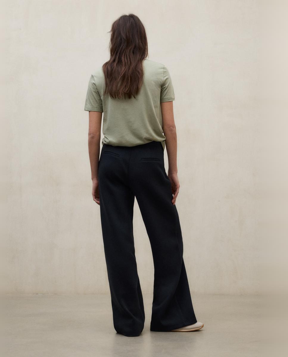 Camiseta de mujer con corte regular y cuello redondo - Ecoalf - Verde claro Verde claro-2