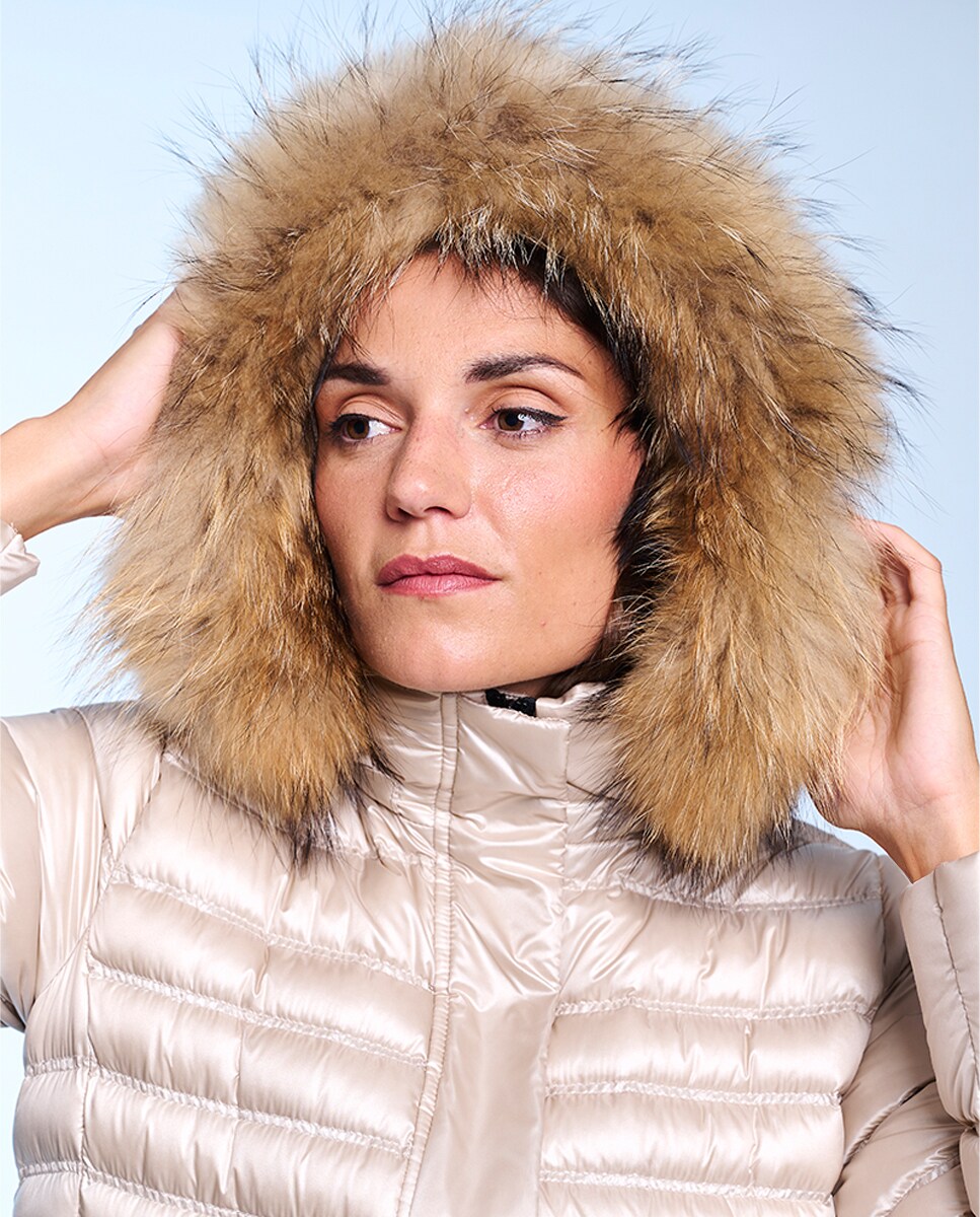 Blusão Acolchoado Cintado Repelente à Água Ouro-3