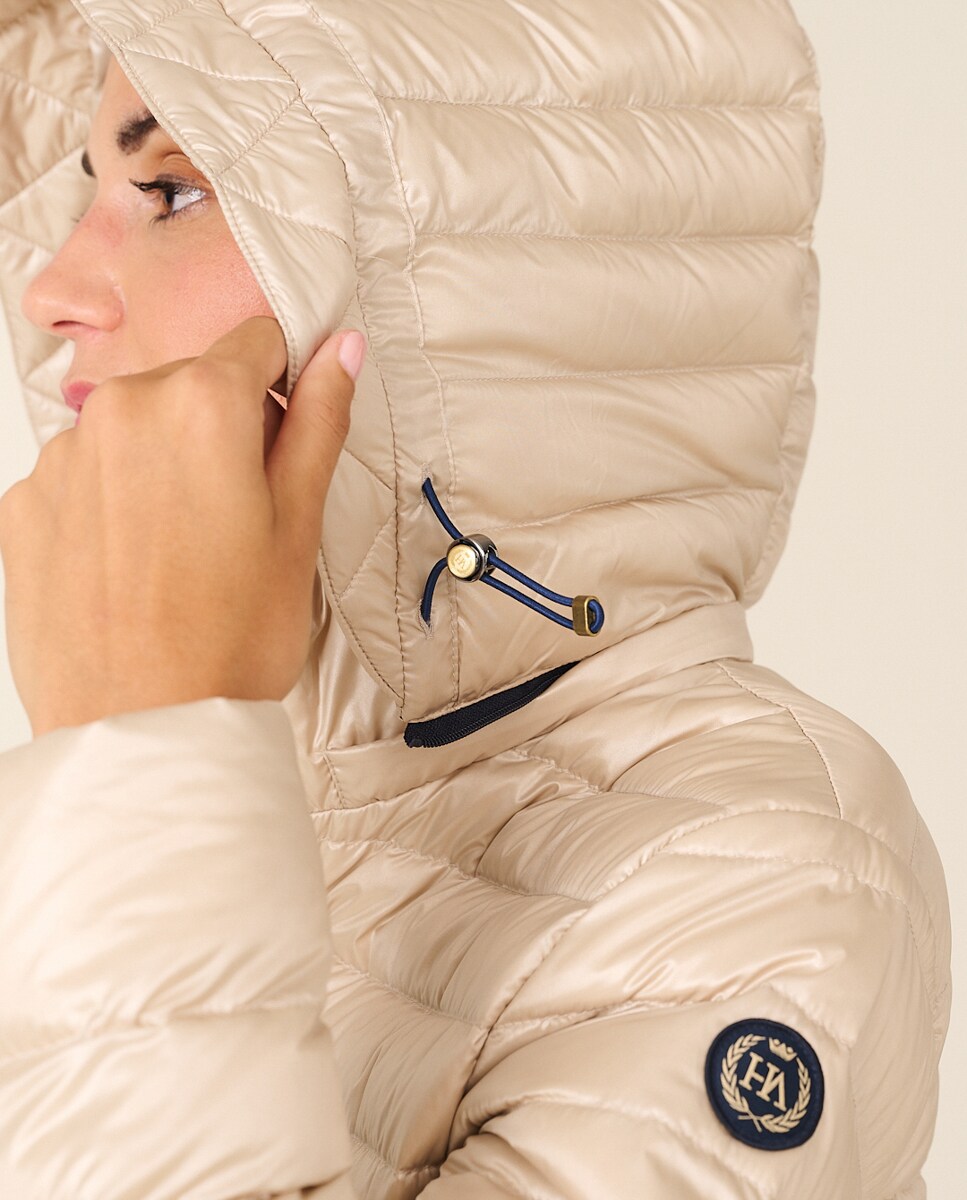 Blusão Acolchoado com Capuz Desmontável Ouro-3