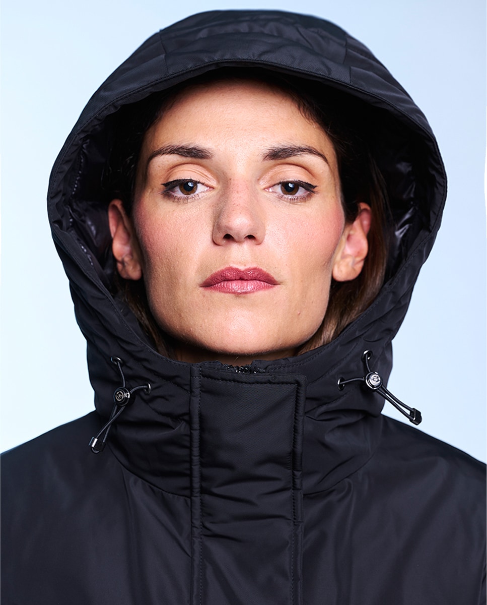 Parka com Capuz Desmontável. Preto-3