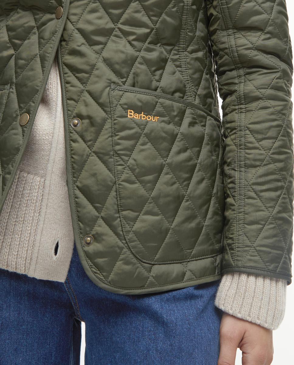 Imagen 4 de Chaqueta encerada con bolsillos calientamanos en el pecho y bolsillos de parche inferiores - Barbour - Verde Verde