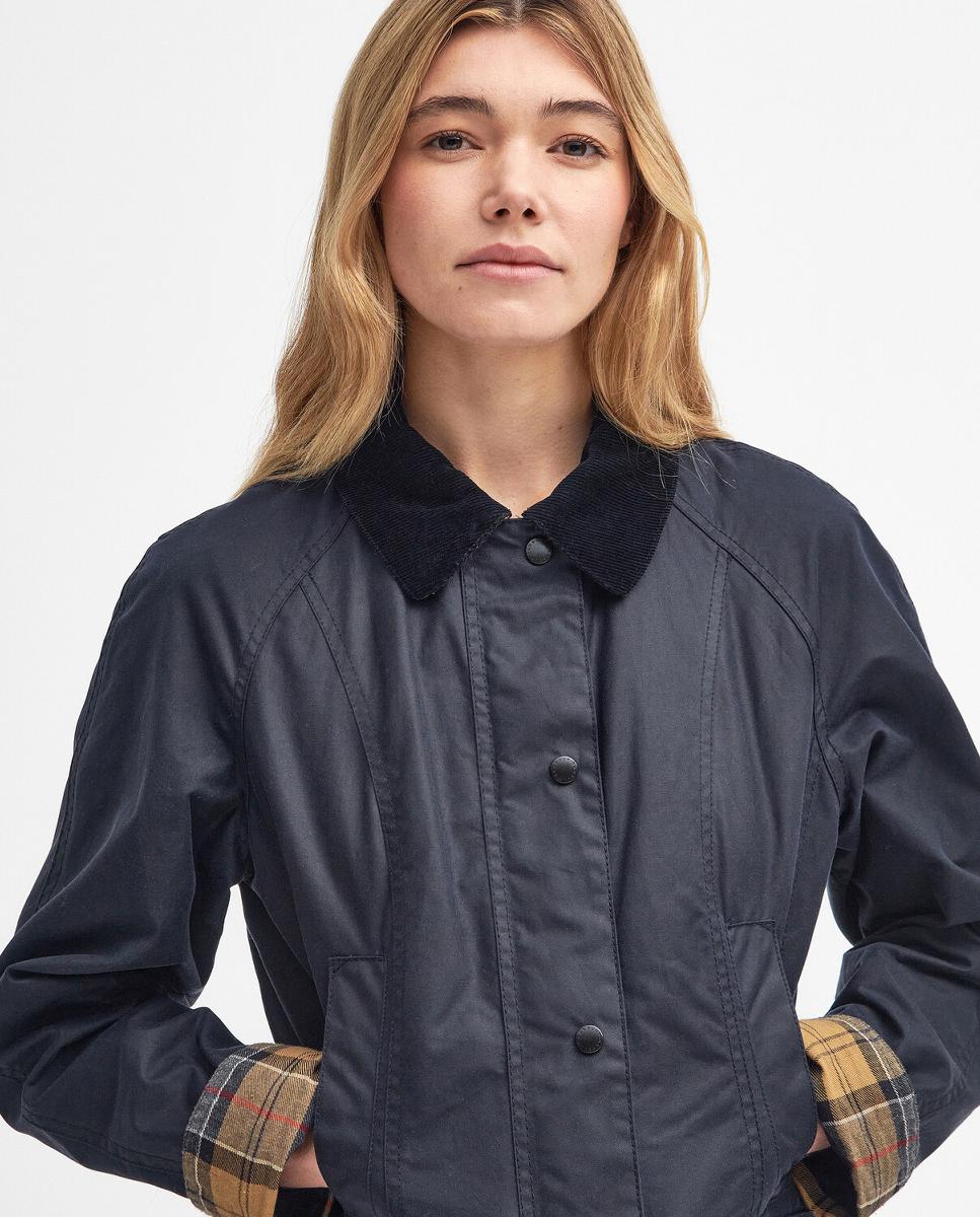 Chaqueta encerada con bolsillos calientamanos en el pecho y bolsillos de parche inferiores - Barbour - Azul marino Azul marino-3