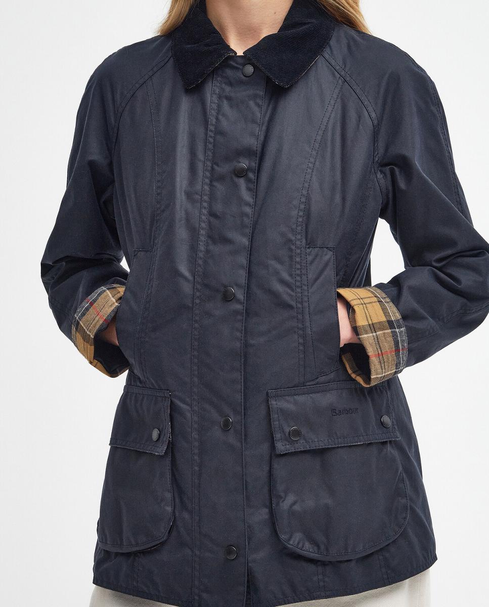 Chaqueta encerada con bolsillos calientamanos en el pecho y bolsillos de parche inferiores - Barbour - Azul marino Azul marino-5
