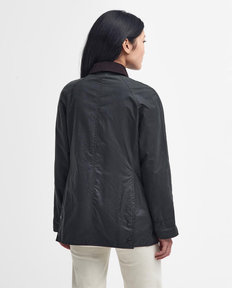 Chaqueta encerada con bolsillos calientamanos en el pecho y bolsillos de parche inferiores - Barbour - Verde Verde-2