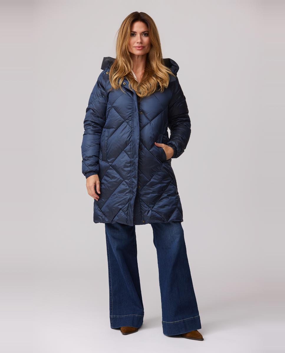 Imagem 0 de Blusão Acolchoado de 90 cm em Xadrez com Capuz Fixo