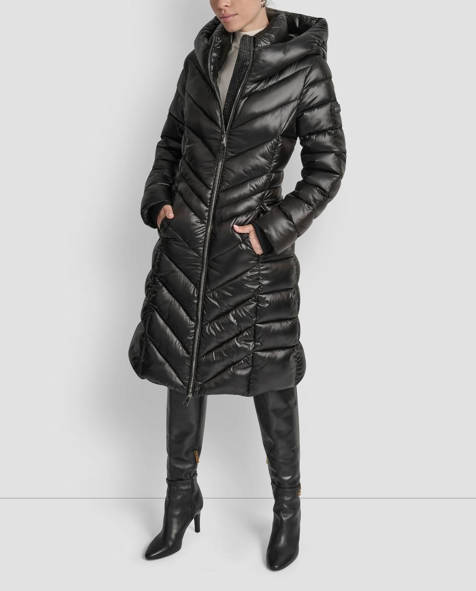 Blusão Acolchoado Comprido de Acabamento Ciré com Fecho de Correr Preto-1