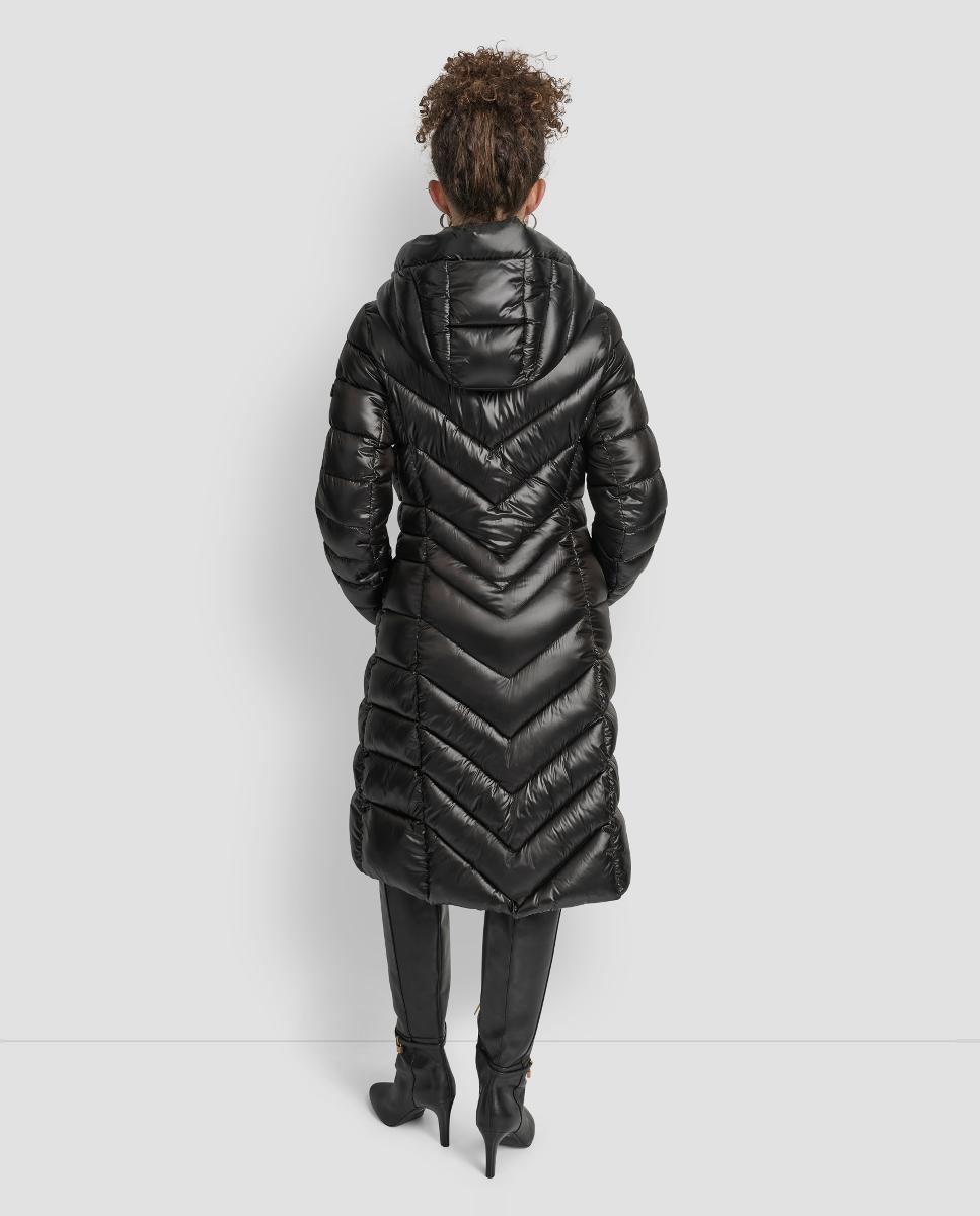 Blusão Acolchoado Comprido de Acabamento Ciré com Fecho de Correr Preto-2