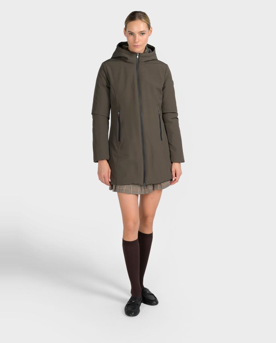 Imagen 0 de Parka lisa de mujer de plumas Verde militar