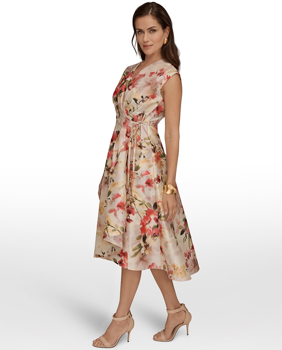 Donna Karan New York - Vestido fluido cruzado.