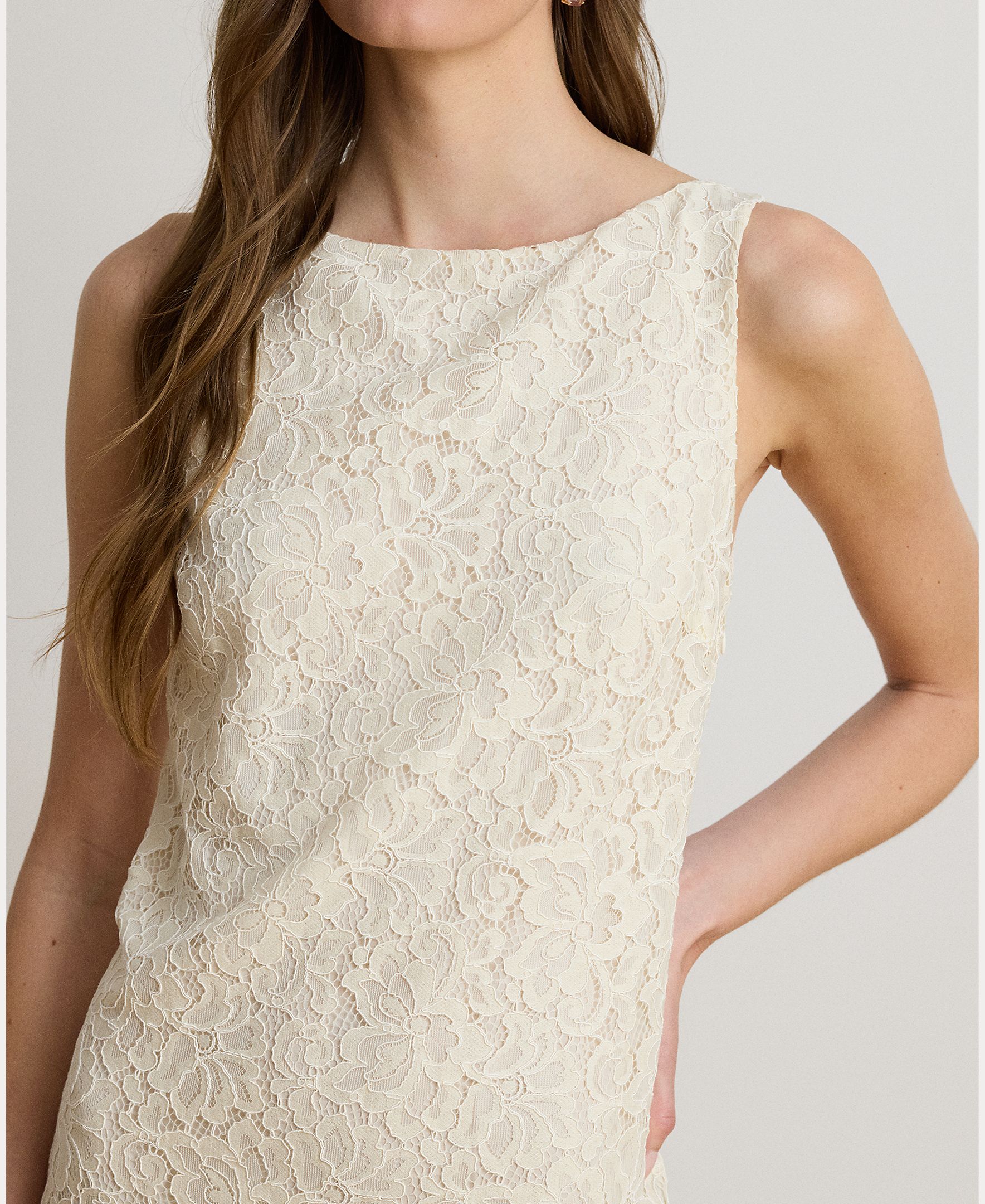 Vestido de Cocktail Curto sem Mangas Creme-5