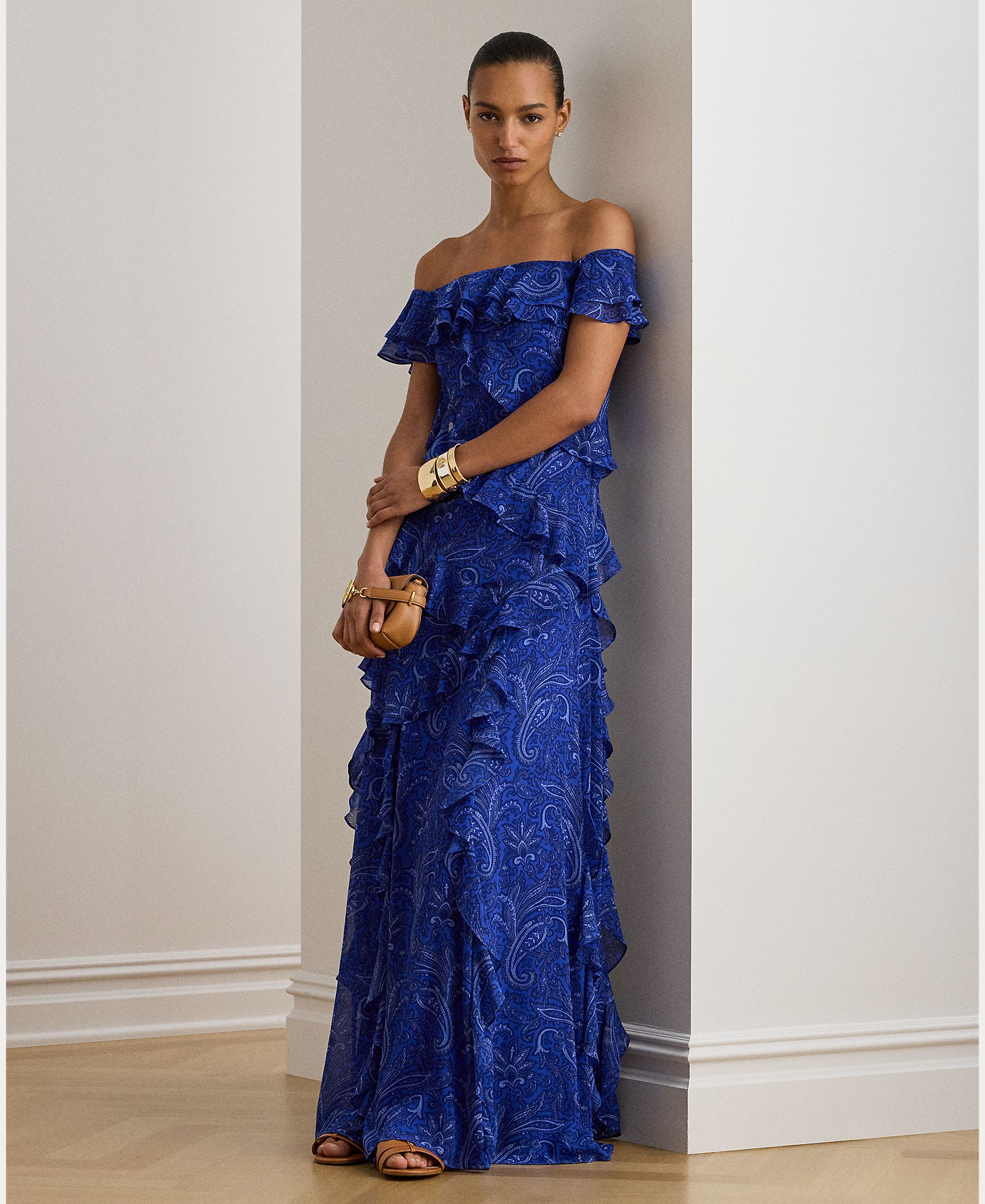 Imagem 0 de Vestido comprido com folhos