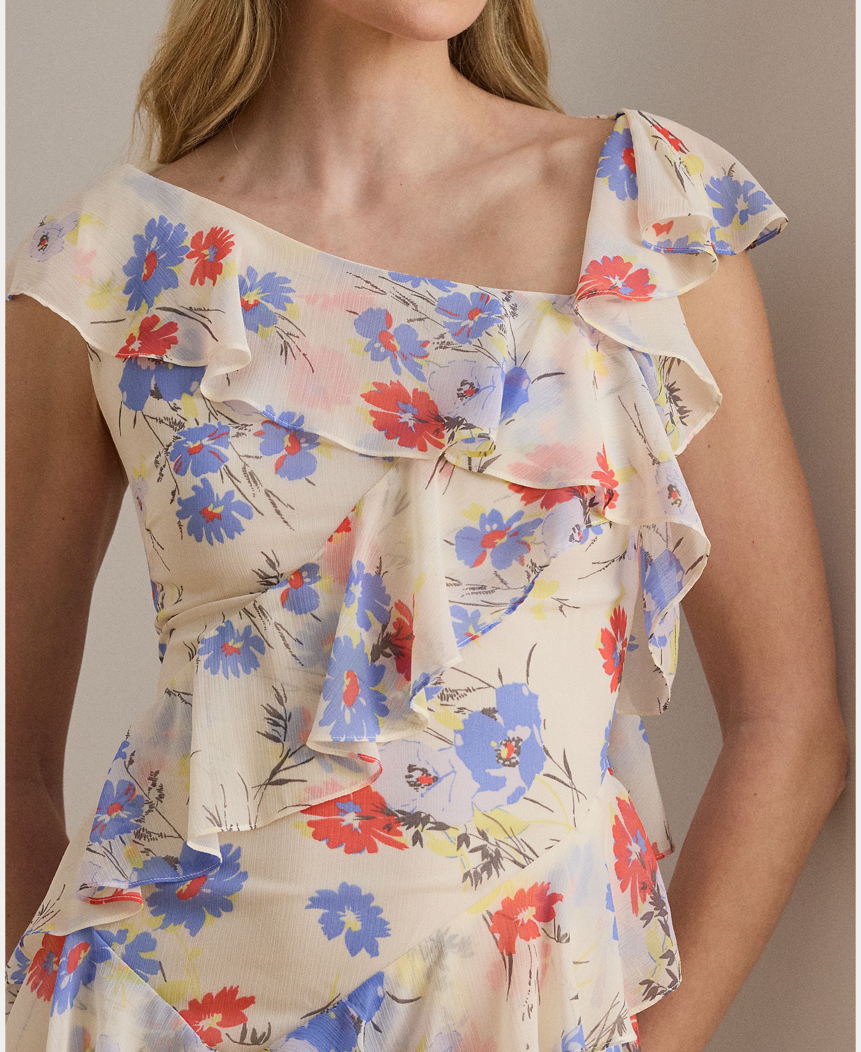 Vestido Comprido de Georgette com Folhos Creme-5