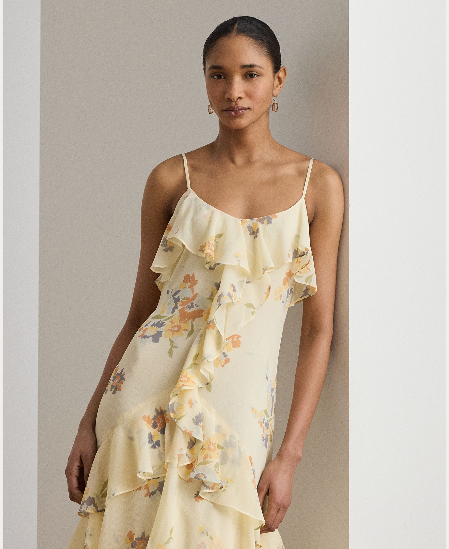 Vestido Comprido de Folhos com Estampado Floral Creme-3