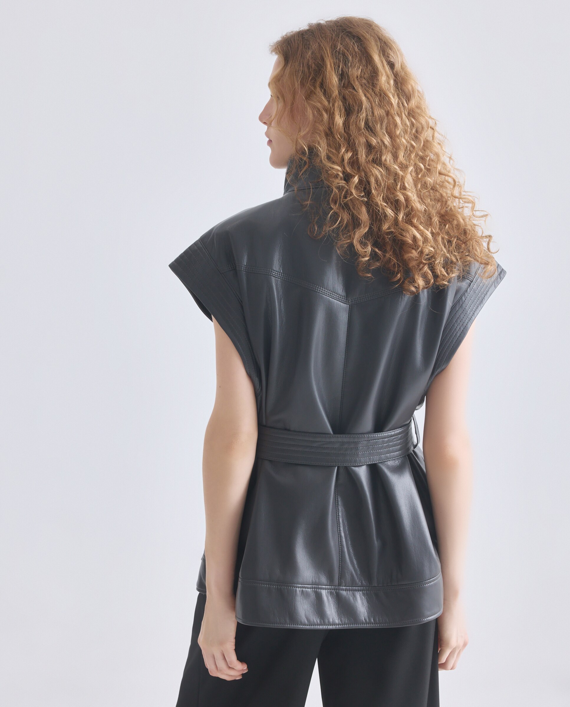 Blazer Relaxed de Manga Comprida. Preto-3