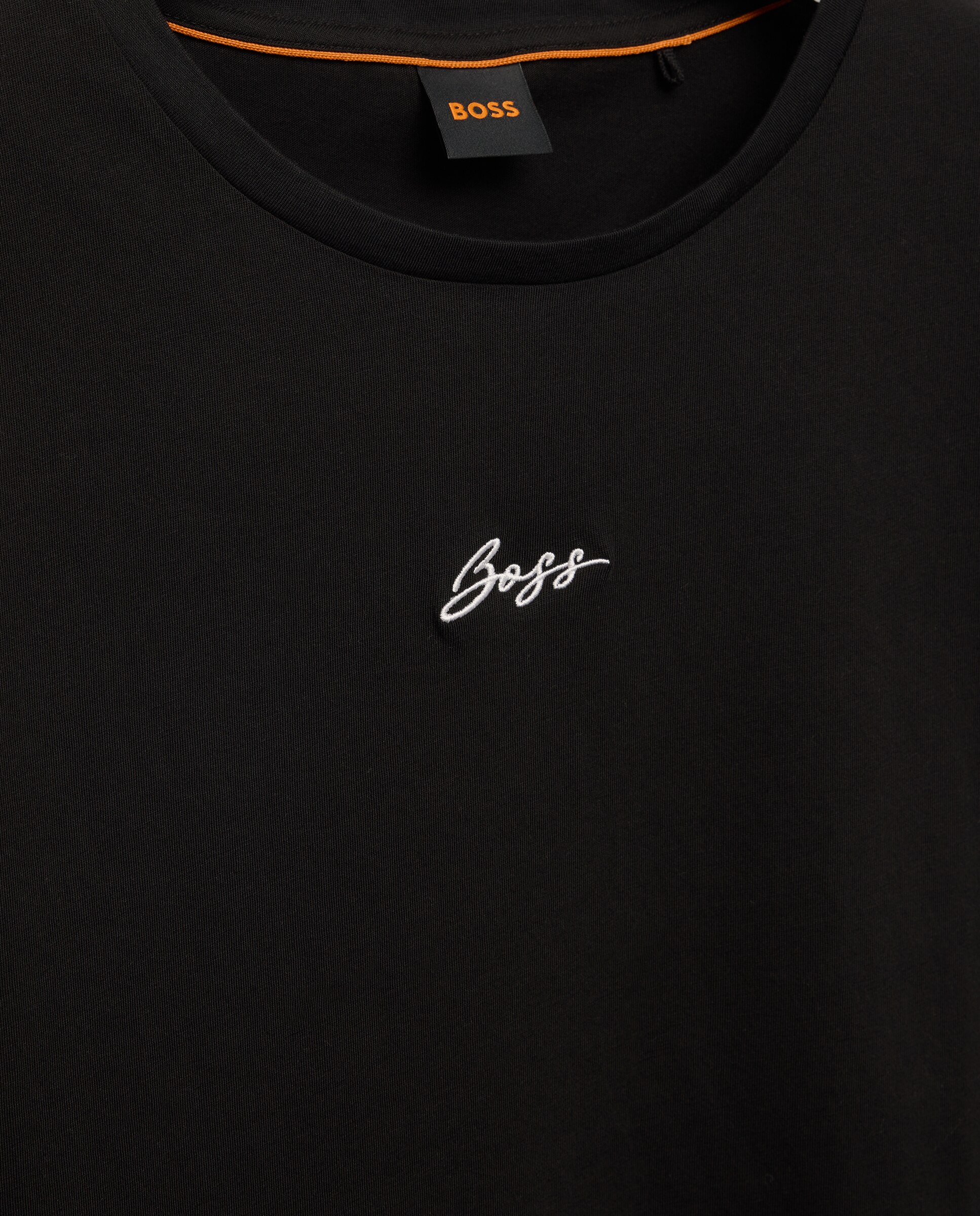 T-shirt Regular com Manga Curta Preto-5