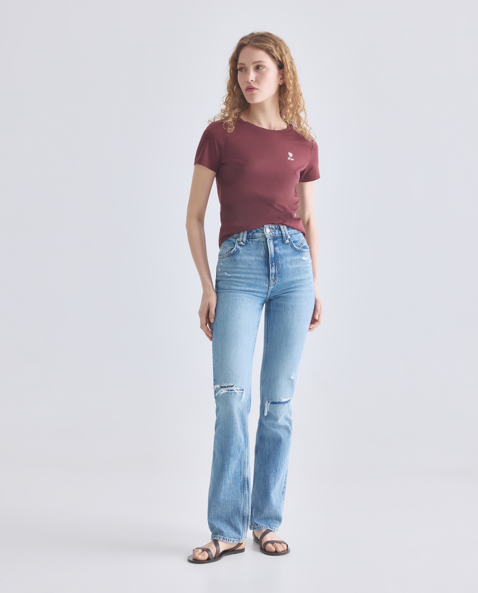 T-shirt Slim com Manga Curta Castanho-2