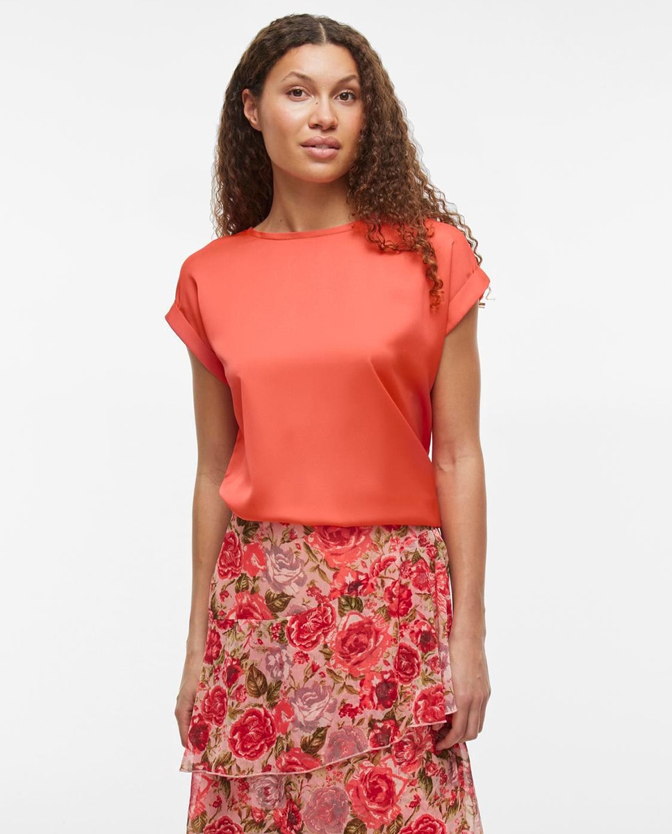 Imagem 0 de T-shirt de Manga Curta com Efeito Acetinado