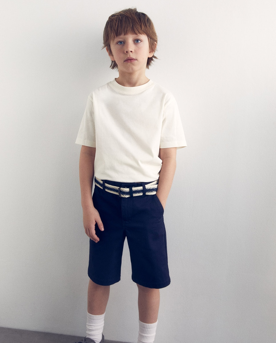 Imagem 0 de Bermudas com Cinto