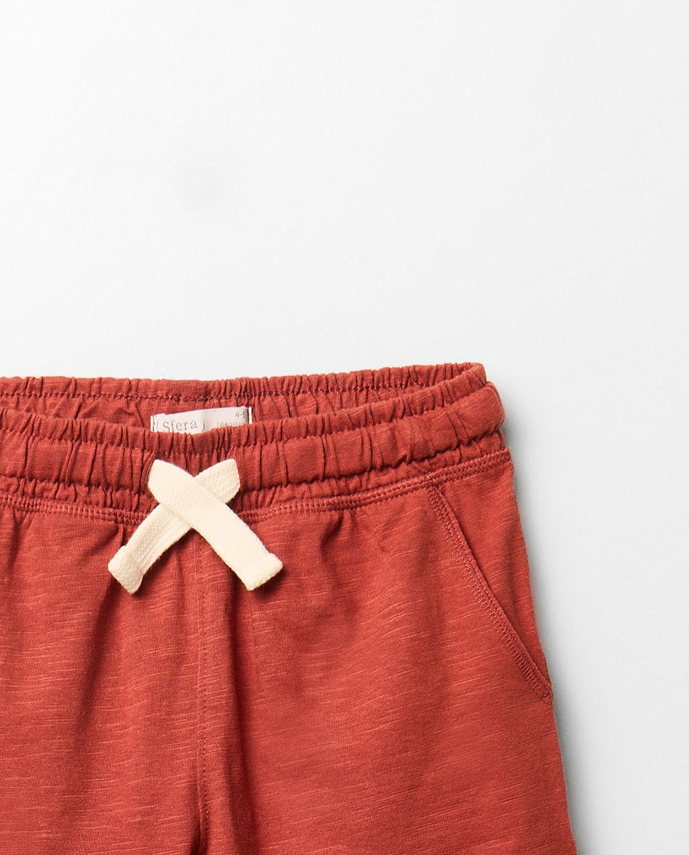 Bermudas de Algodão Vermelho-2