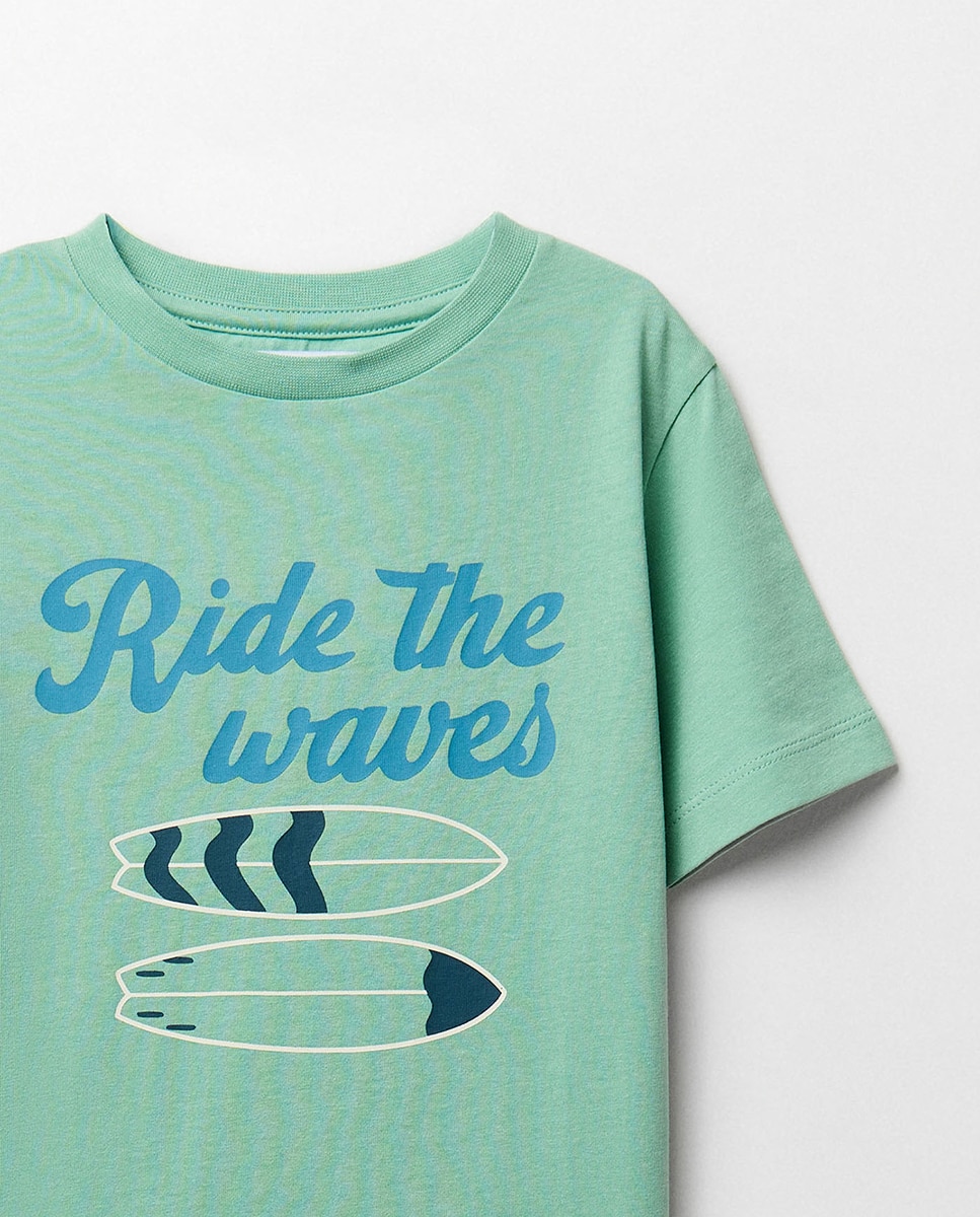 T-shirt com Desenho Verde-claro-2