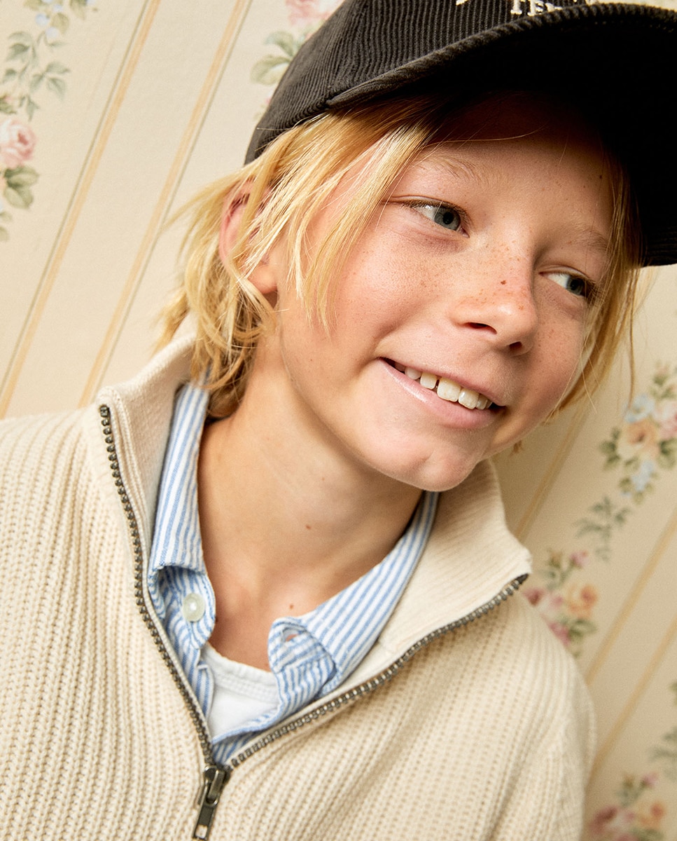 Boné de Bombazina Cinzento-1