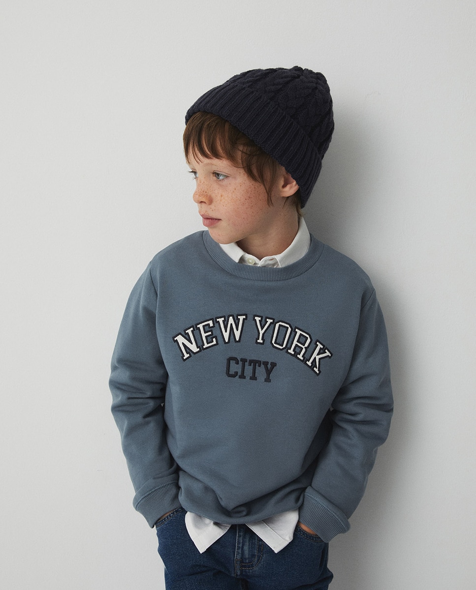 Imagen 0 de Sudadera patch twill universitaria