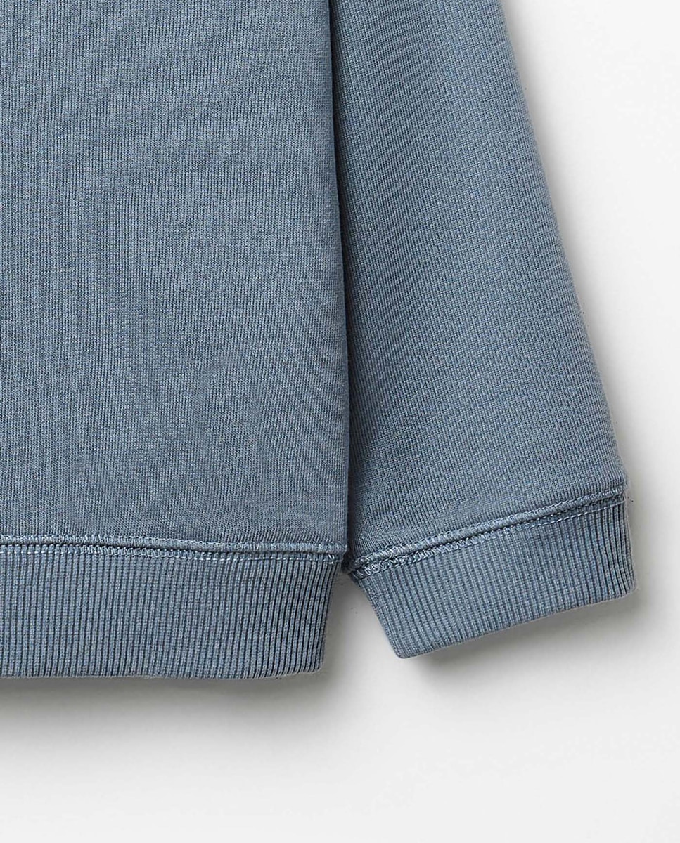 Sweatshirt Universitária com Patch de Sarja Sfera 410 Azul Claro-3