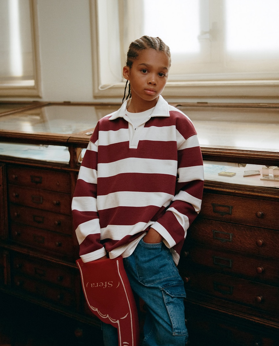 Imagem 0 de Sweatshirt às Riscas com Colarinho de Polo