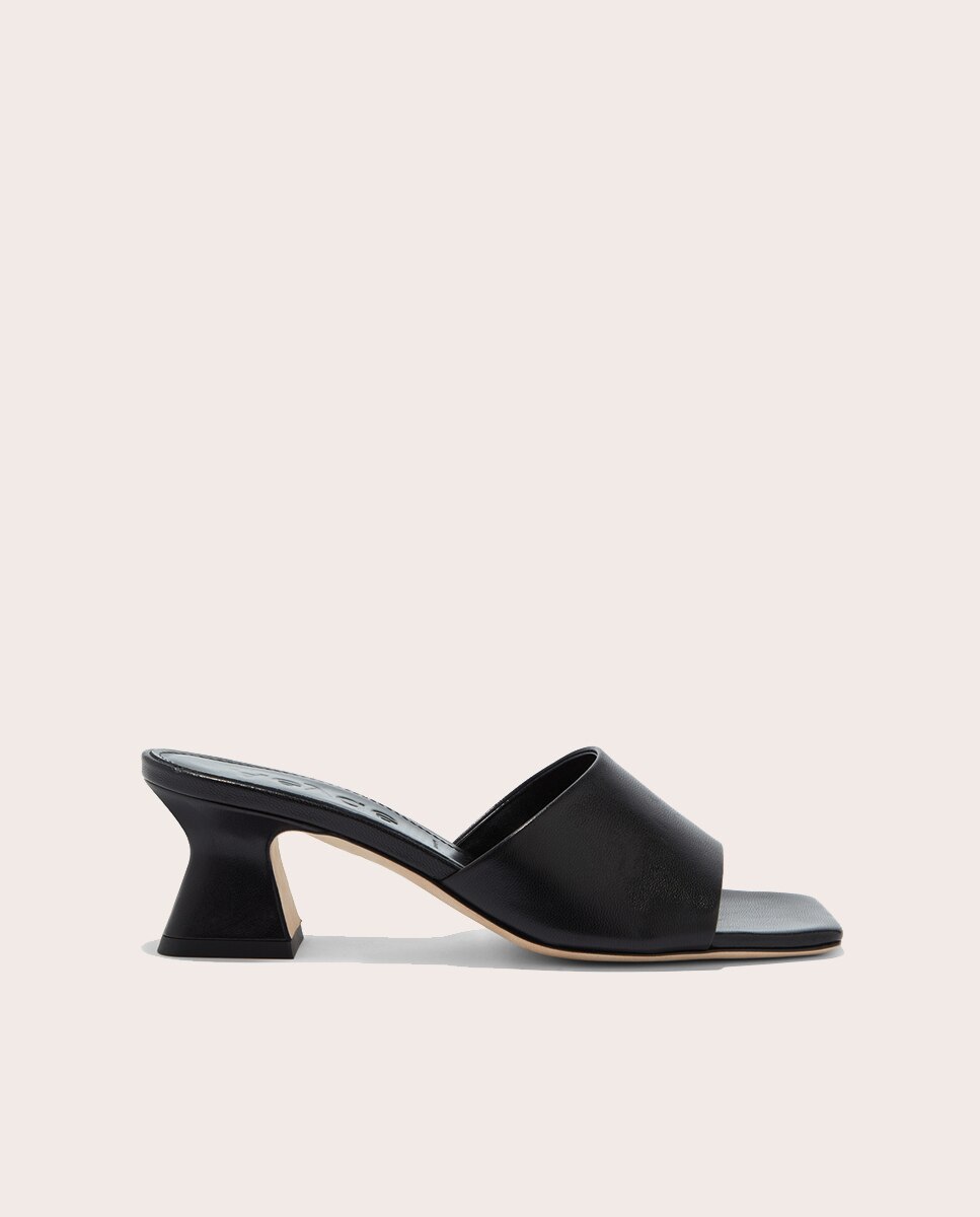 Imagem 0 de Sapatos de Salto Ale em Pele