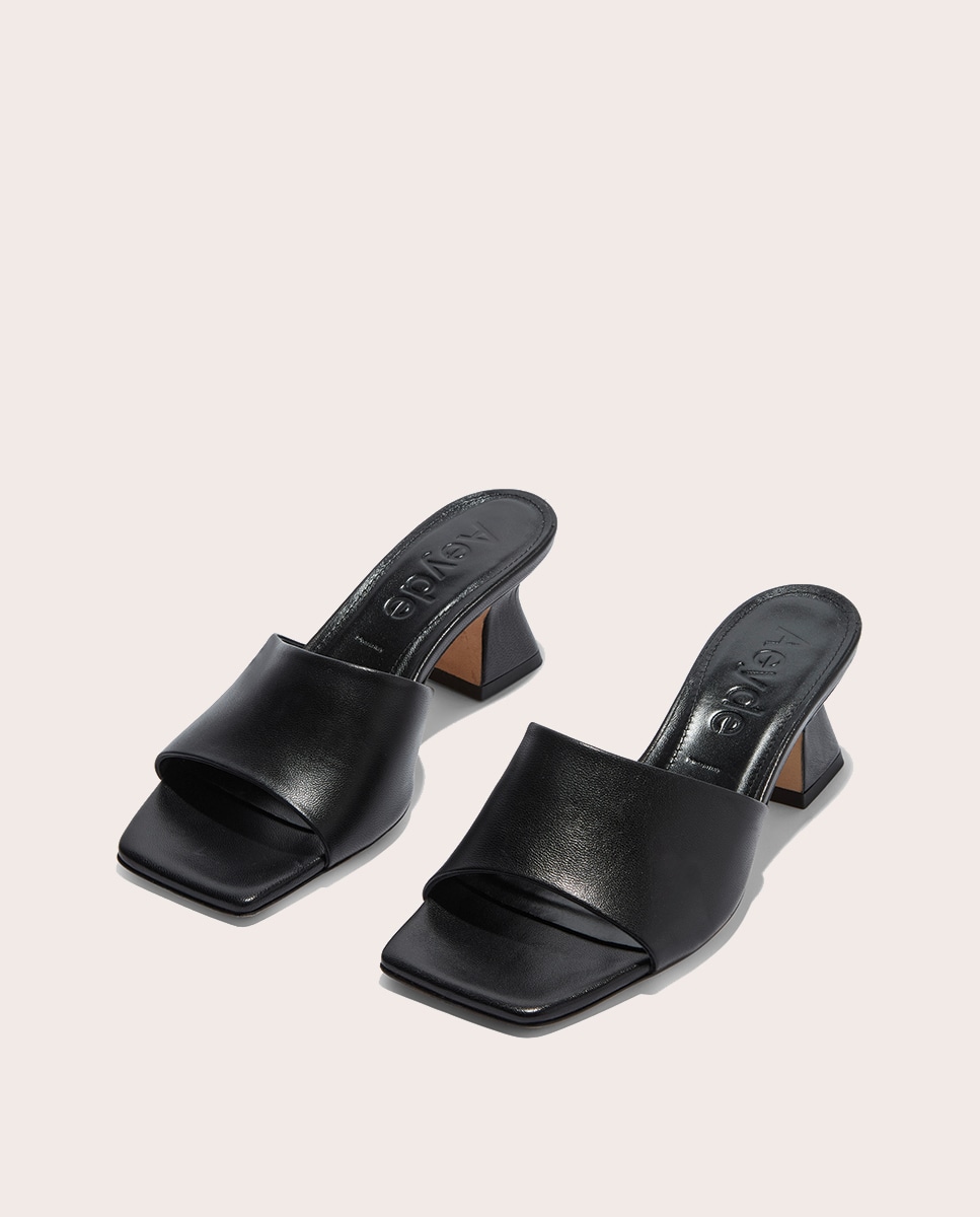 Imagem 0 de Sapatos de Salto Ale em Pele