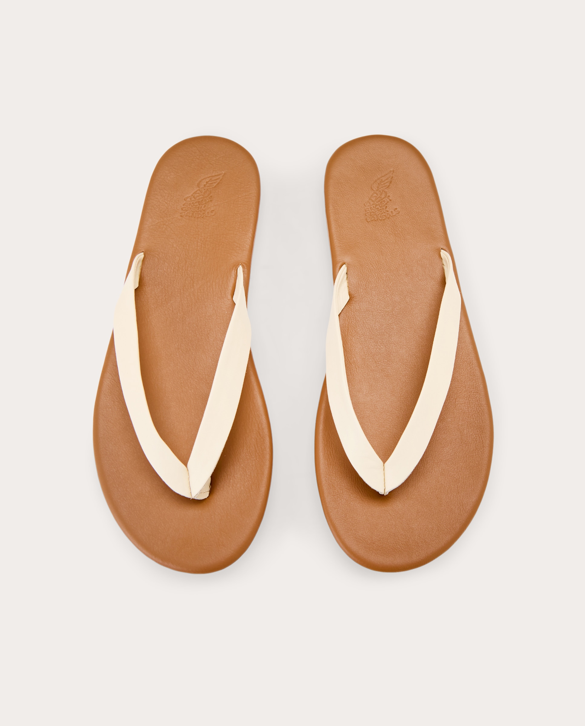 Sandálias Rasas Flipflop em Pele Camel-4