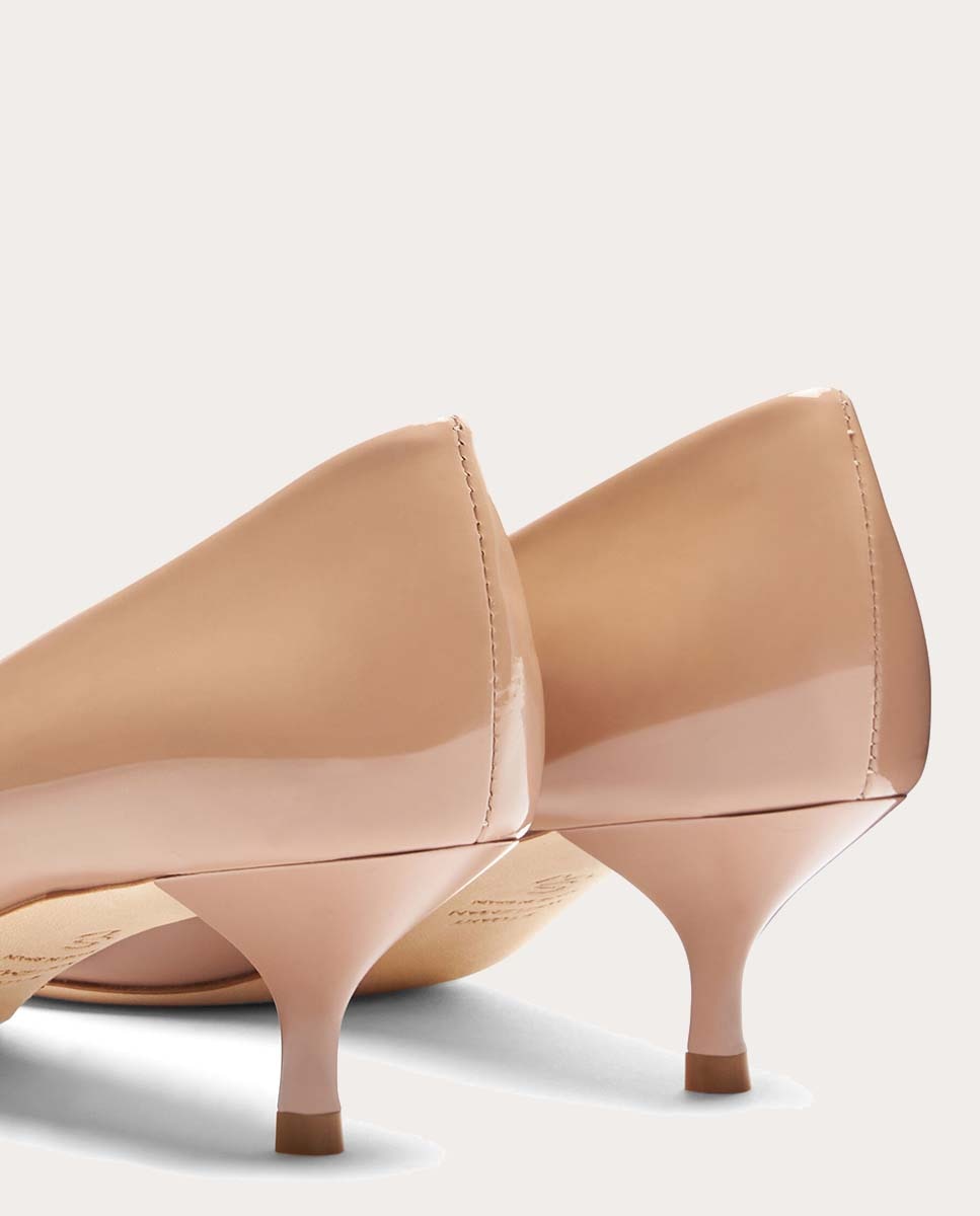 Sapatos de Salto Stuart Power de Verniz Bege-3