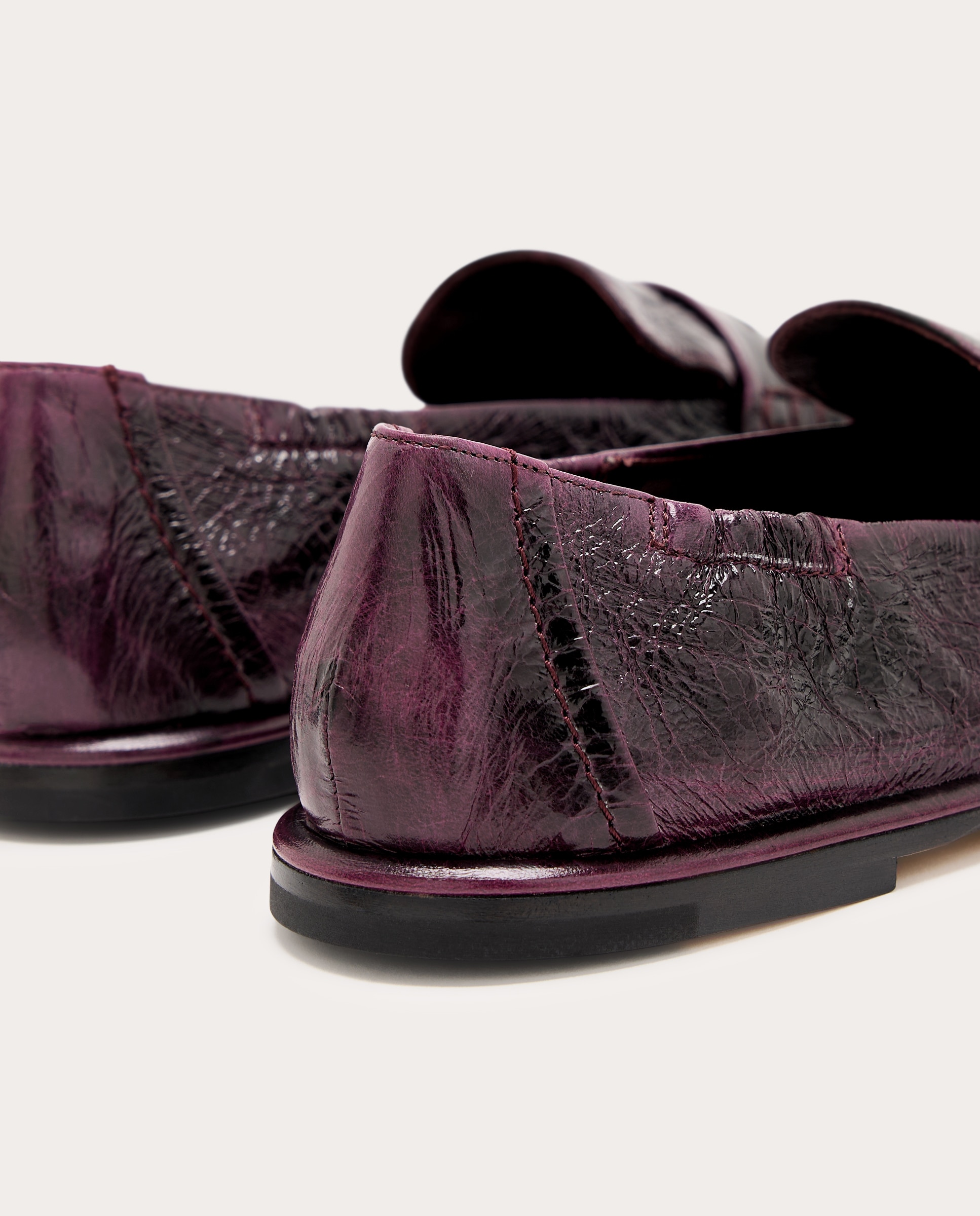 Mocassins em Pele Naplak Bordeaux-3
