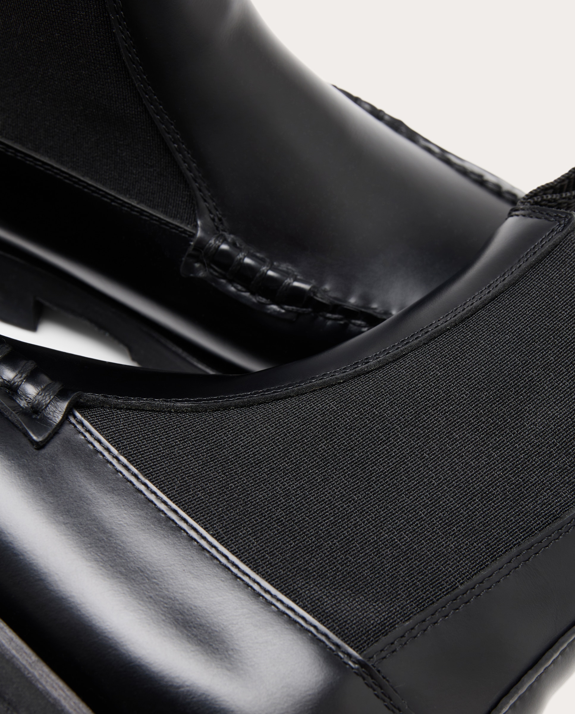 Imagen 4 de Botines chelsea Alda de piel - Negro Negro