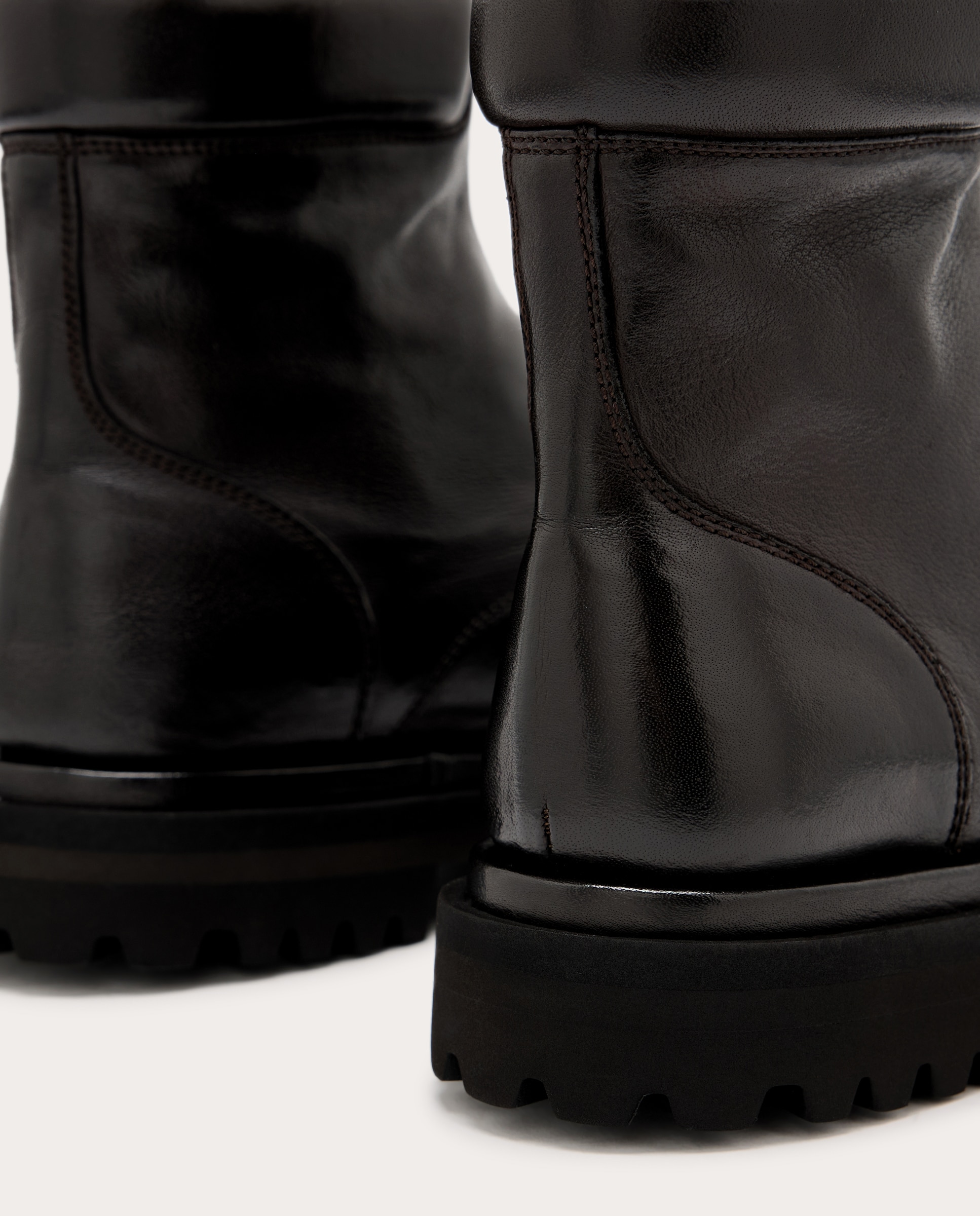 Botins Wisal em Pele com Fecho de Correr Castanho-3