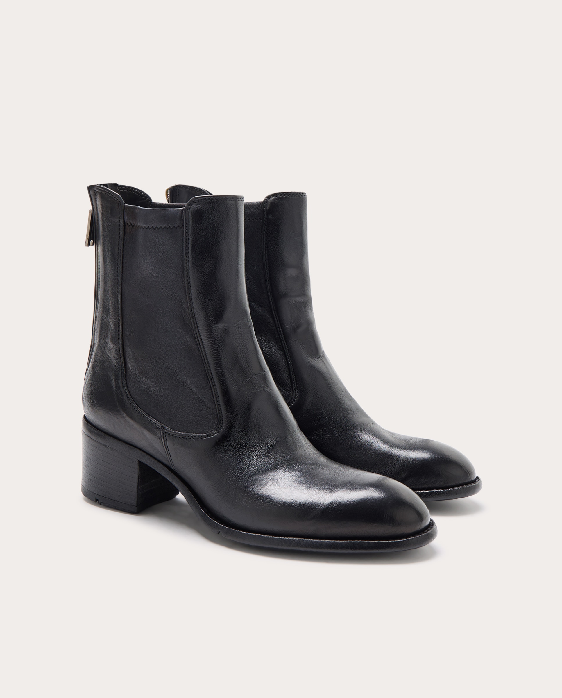 Imagen 2 de Botines Athena AP06 de piel - Negro Negro