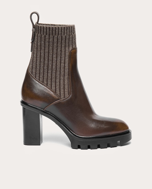 Imagen 0 de Botines de piel